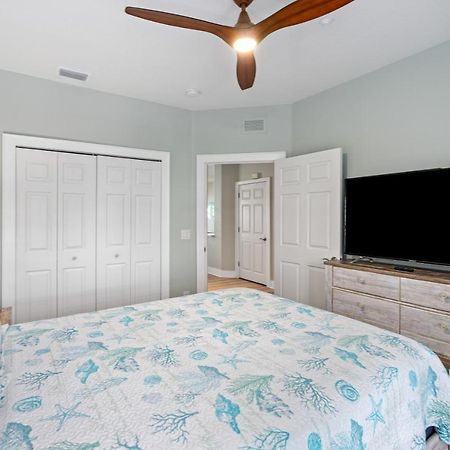 On Flagler Avenue! Dog Friendly With Balcony And Parking Walk To The Beach! นิวสเมอร์นาบีช ภายนอก รูปภาพ