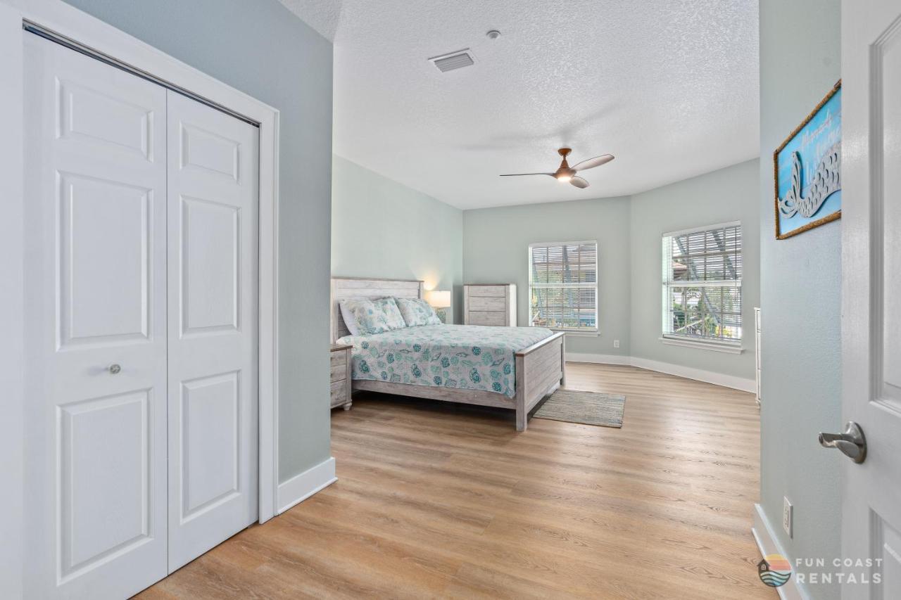 On Flagler Avenue! Dog Friendly With Balcony And Parking Walk To The Beach! นิวสเมอร์นาบีช ภายนอก รูปภาพ